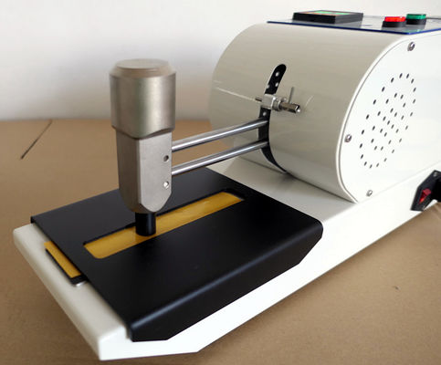 Crockmeter electrónico determinar la firmeza de color de materias textiles para secarse o del frotamiento mojado